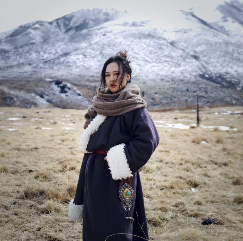 000f8915bce773be7ebfc900bfbbd53b